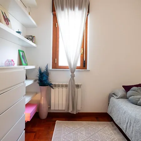 Superattico Bella Bellu Pensión 4*